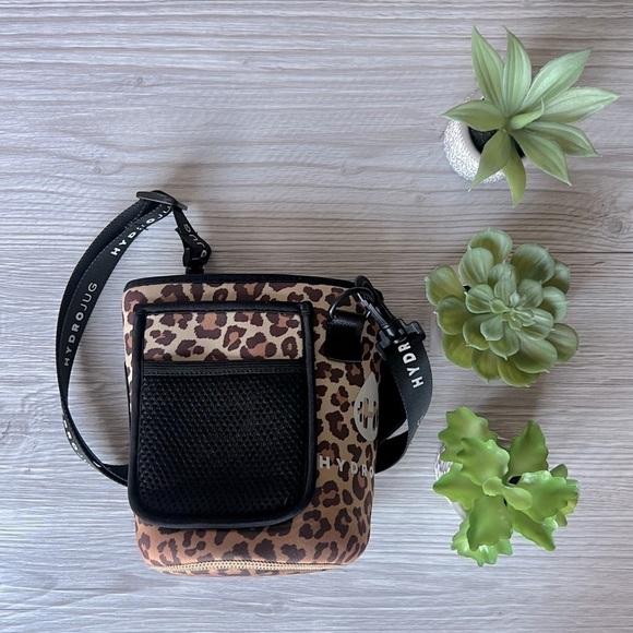 HYDROJUG leopard print pro jug sleeve - Picture 4 of 8